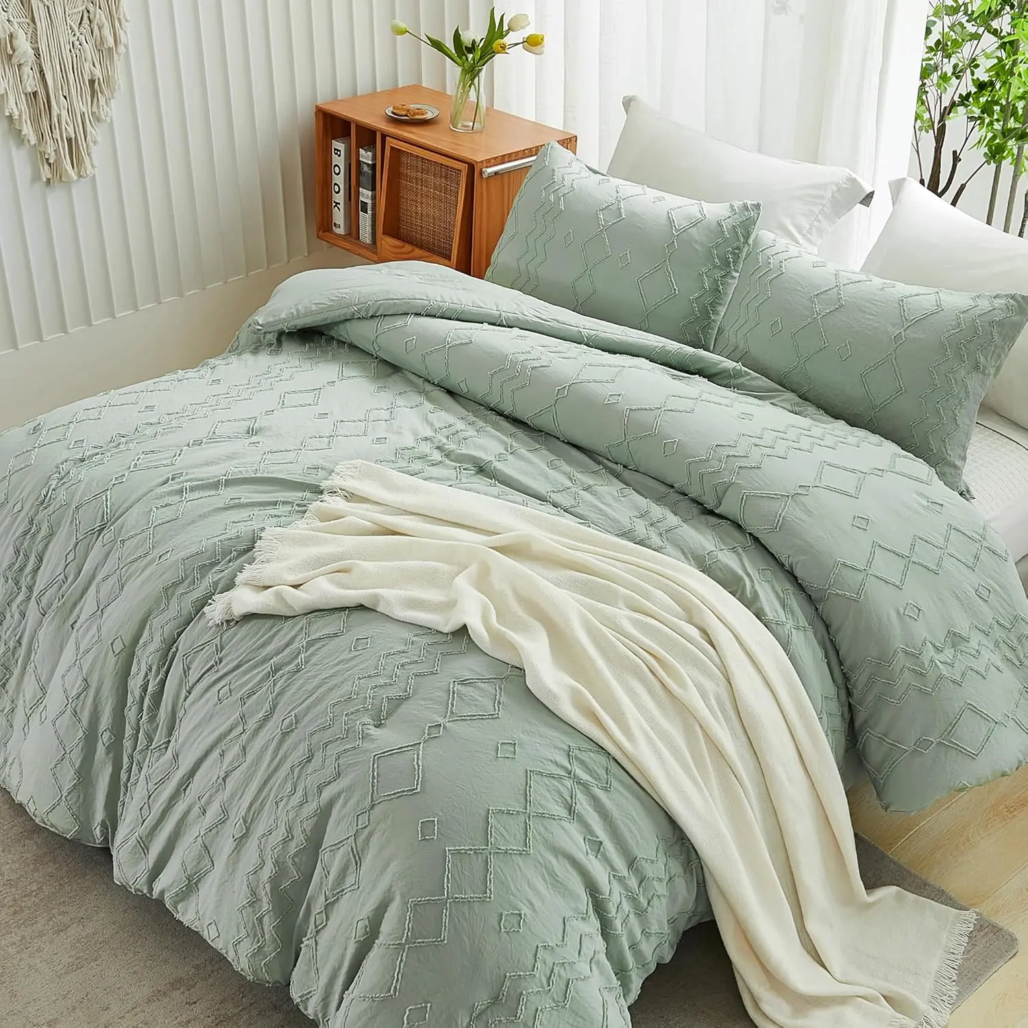 Sage Green Tufted Comforter Queen(90x90Inch), 3(1 Tufts Comforter, 2 Pillowcases) Boho Textured Farmhouse Comforter, Microfiber Down Alternative Geometric Comforter