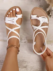 2026 New Bohemian Style Women's Braided Cross Strap Breathable Summer Sandals, Flat Roman Slippers, Versatile Casual Beach Shoes, Comfortable and Stylish