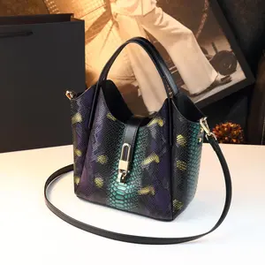 Snake-patterned genuine leather women's bag, light luxury shoulder bag, 2026 new fashion handbag, versatile crossbody bag, bucket bag