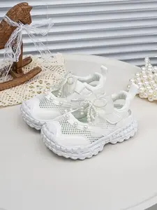 Girls Mary Jane Low Top Sneakers, All Season Breathable Mesh Kids Shoes with Pearl Bow, Hook and Loop Non Slip Soft Sole Anti-Collision Shoes for School Outdoor Play