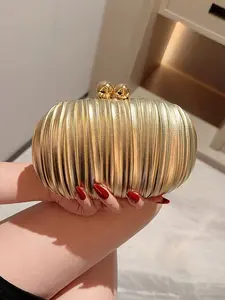 Women's Elegant Pleated Clutch Bag, Wedding Party Evening Mini Silk Look Handbag, Heart Lock Buckle, Perfect for Birthdays, Valentine's Day