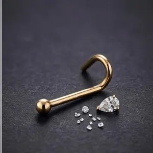 Piercing de Nariz de Oro Real de 10k - Arete Stud de Bola Pequeña Minimalista (0.5mm - 2mm), Joyería Fina Hipoalergénica para Mujer y Hombre, Tornillo de Nariz Clásico (Nose Bone/Screw)