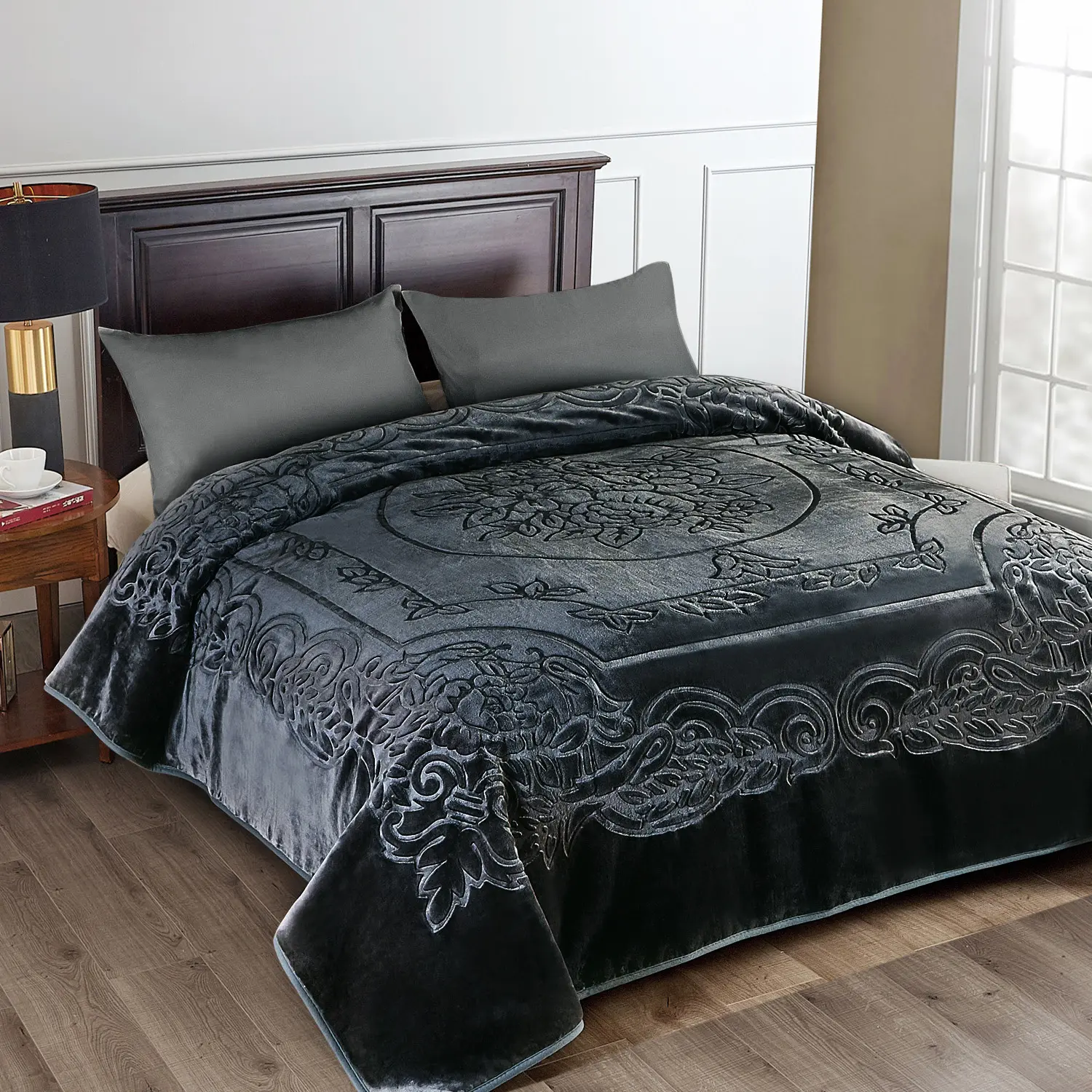 Embossed Raised Flowers Cozy Flannel Blanket - 9 Colors, Plush Thick Soft Warm Bedding, Modern Flannel Throw Blankets for Home Bedroom Sofa, Ideal for Family Birthday Holiday Gifting