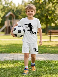 Boys’ soccer player graphic two-piece outfit — quick-dry T-shirt and shorts set (suitable for ages 3–12), breathable activewear designed specifically for energetic boys