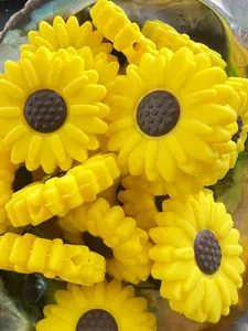 F/B14- (1)PC Large Size 29mm Yellow Daisy Flower Focal Bead