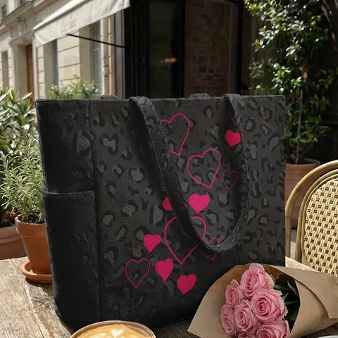 Heart Pattern 2D Printed Travel Bag, Travel Fashionable Duffel Bag, Large Capacity Storage Bag, Durable Multi-Pocket Design, Zipper Closure, Casual Style, All Seasons, Travel Organizer Bag, Travel Duffel Bag, Duffle Bag Travel