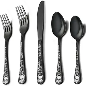 Skull Black Silverware Set for 8, 40-Piece Black Flatware Set, Gothic Skeleton Cutlery for Decoration, Halloween, Party, Gift, Housewarming