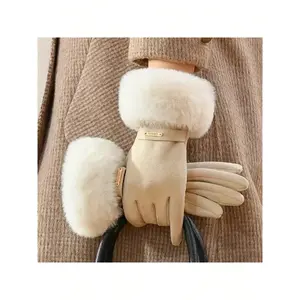 Soft Warm Women's Winter Gloves With Touchscreen Polyester For Outdoor Activities Hand Wash Only
