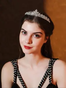 Newlywed Crown Headpiece Jewelry, Wedding Accessory for Women and Girls, Elegant Birthday and Adult Ceremony Crown, Stylish Hair Ornament