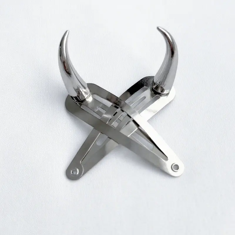 2pcs Silver Devil Horn Hair Clips, Hair Clip Set, Punk Style Metal Hair Accessories, Secure Hairpins for Daily, Festivals & Parties, Hairclips