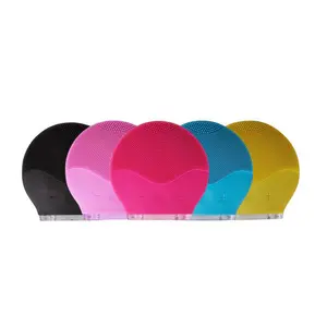 Electric waterproof silicone cleansing instrument