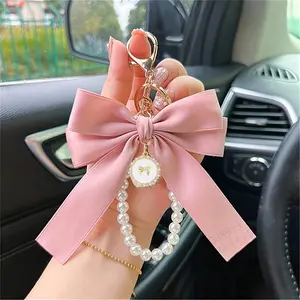 Bowknot & Faux Pearl Decor Car Keychain, Cute Car Keychain for Women, Trendy Cute Keychain, Fashionable Car Accessories for Car Key, Wallet, Phone, Stylish Keychain, Fashionable Alloy Keychain