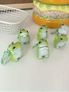 Adorable 3D Frog Keychain - Cute Cartoon-Style Resin & Iron Alloy Bag Charm with Lobster Clasp, Perfect Gift for Couples, Best Friends, and Accessories, Frog Accessories, Backpack Keychain, Keychain Bag Pendant, Keychain for Bags