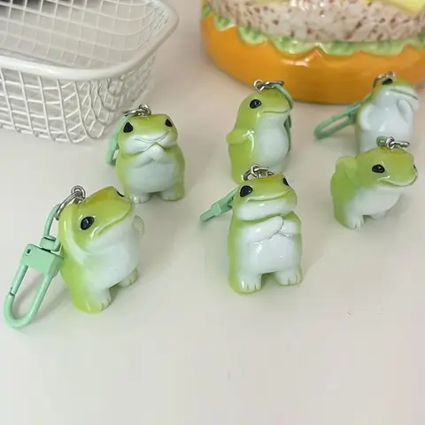 3D Frog Keychain - Cute Cartoon-Style Resin & Iron Alloy Bag Charm with Lobster Clasp, Cute Keychain, Perfect Gift for Couples, Best Friends, Cute Keychain Accessory, Frog Accessories, Backpack Keychain, Animals Keychain Decor
