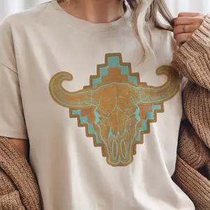 Vintage Western Tee Retro BOHO Turquoise Cow Skull Graphic Tshirt Geo Steer Southwest T-Shirt Cowboy Tees Casual Womenswear Crewneck Boho Top
