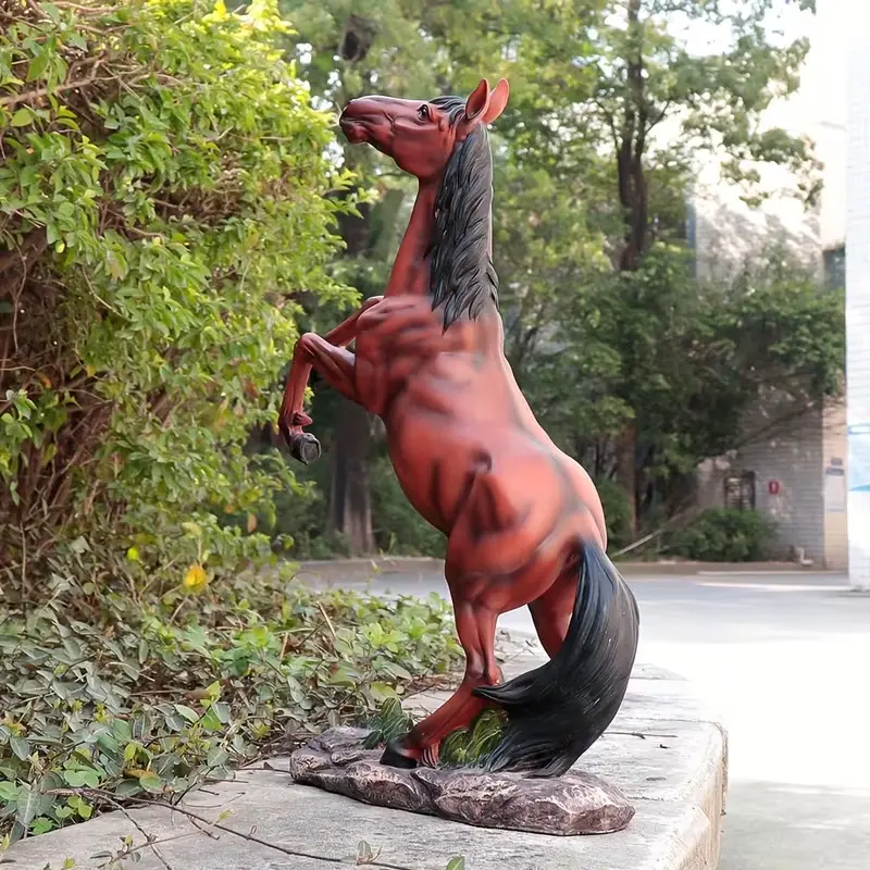 Trendy Outdoor Decor Brown Realistic Horse Statue - Home & Garden Decor Sculpture, Ideal for Aesthetic Enhancement