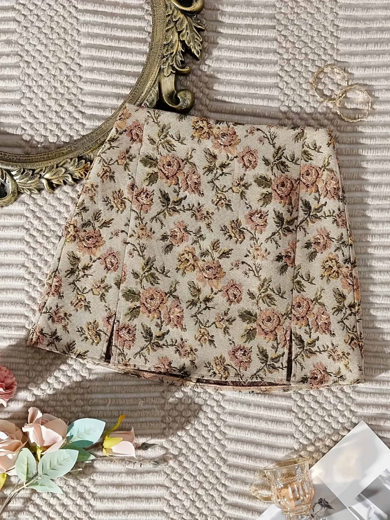 Women's Bohemian Style Floral Jacquard High Waist Split Mini Skirt, Slim-Fitting Thin Fabric, Perfect for All Seasons, Street Fashion Skirt, Boho Print Skirt