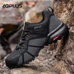 Black-Gray Geometric Outdoor Casual Cycling Shoes: Hard non-slip sole for cycling, black-gray contrast + blue lining for style, reinforced toe + breathable panels. Comfortable & durable for daily/riding, blending practicality and trendiness