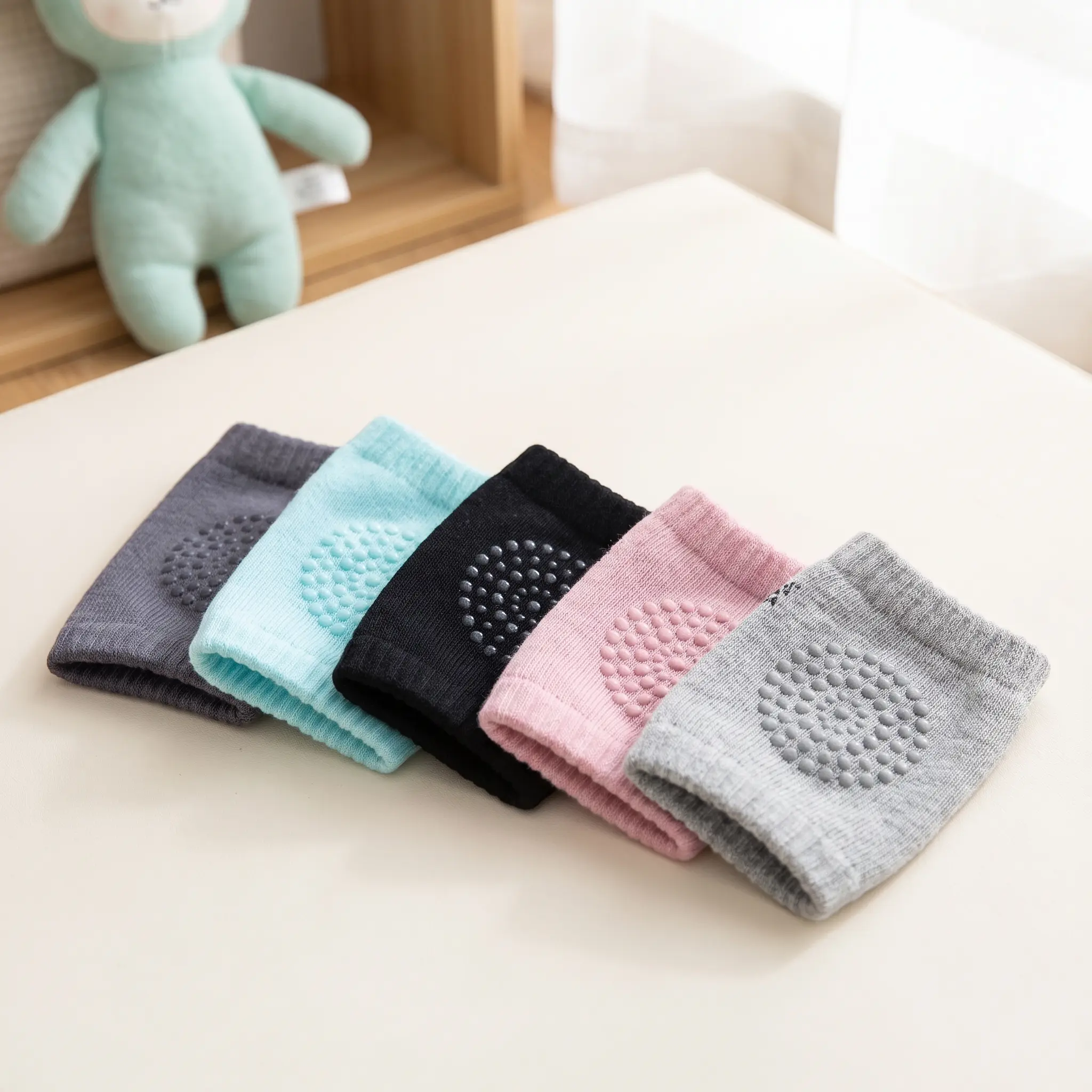 5 Pairs Baby Crawling Knee Pads, Anti Slip Knitted Protective Knee Guards, Soft Stretch Knee Support Sleeves for Toddler Indoor Sports, Floor Crawling Protection