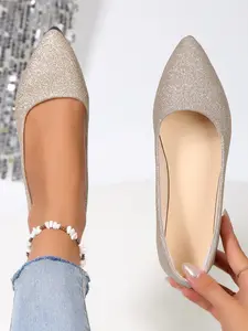 Gold/silver Color Sequined Pointed Toe Flat Prom Shoes for Women, Glossy Finish, Slimming Design, Size 36-43, Elegant Formal Style for Parties and Dates