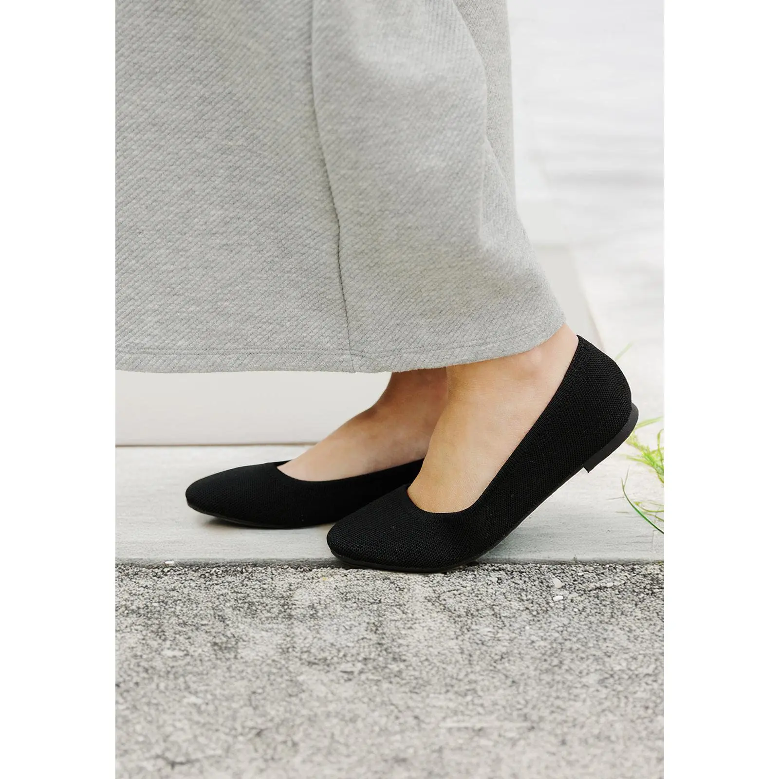 Brendy Black Flats