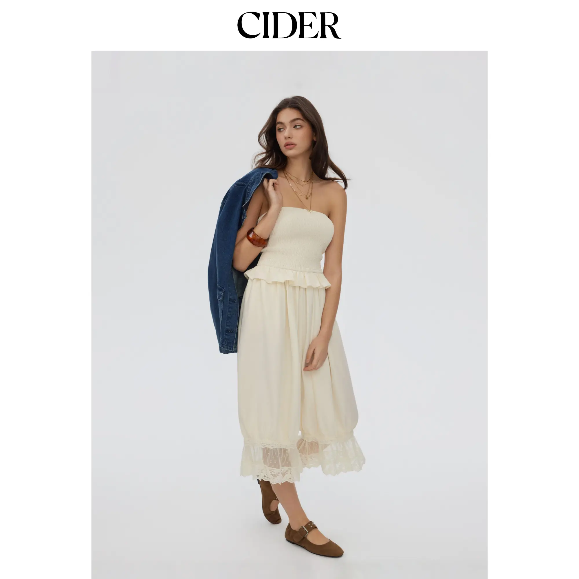Cider Lady's Strapless Chiffon Jumpsuit - Sleeveless Barrel Leg Capri Overalls with Smocked Waist and Lace Trim, Barrel Legs