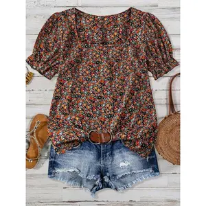 Plus Size Ditsy Floral Print Blouse, Casual Short Sleeve Top for Everyday Wear, Women’s Plus Size Clothing for All Seasons