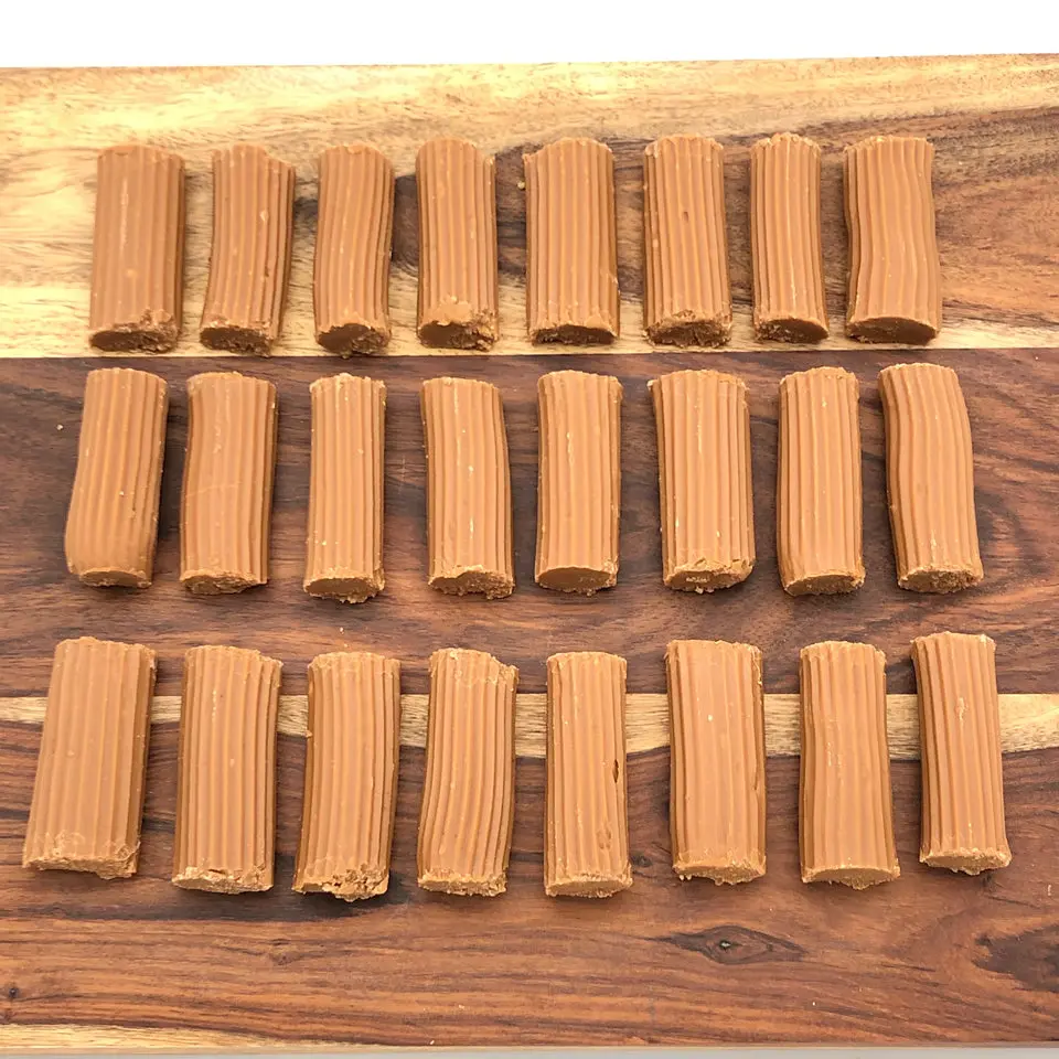 Stiks 24pcs/1oz - Dulce de Leche Jamoncillo Authentic Mexican Tradition Smooth & Creamy Caramel Flavor Made in USA Sweet Traditional