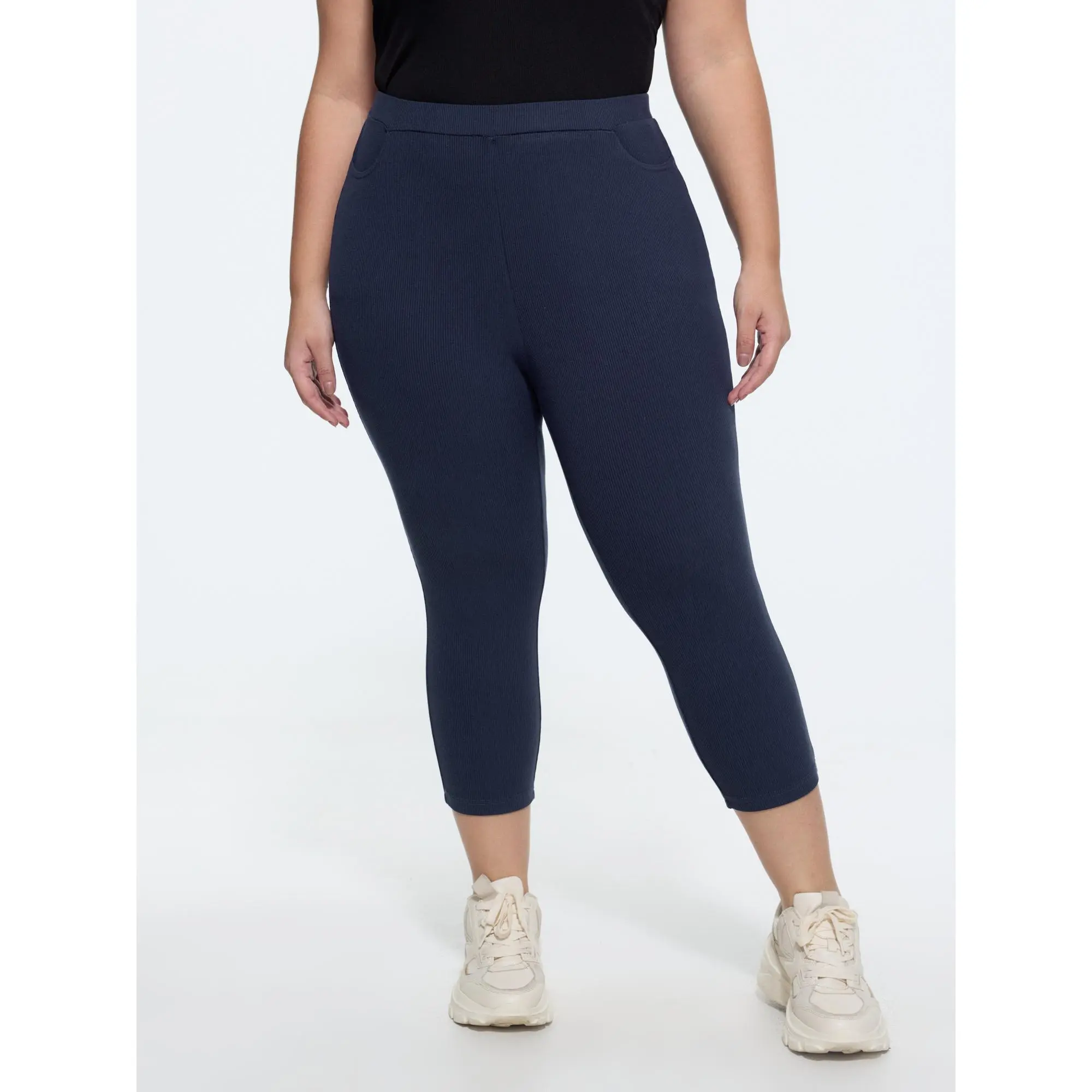 BloomChic Women's Plus Size Solid Modal Cable Knit Capri Leggings with a Mid Rise Waist, Side Pockets and Curvy Fit, Capri-Length Leggings, Garment, Minimalist, Clothes, Casual Wear, Knit Fabric, Spandex, Bottom, Plus Size Leggings