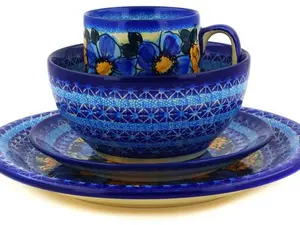 Polish Pottery Place Setting 4-Piece: Mug, Bowl, Dinner Plate, Side Plate Corn In The Blue