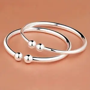 Two Pieces of   Silver Open Round Pearlescent Garlic Fashion Simple Bracelet, Suitable for Daily Wear And Gifts, Women'S Jewelry Valentine'S Day Carnival Mother'S Day Perfect Gift for Friends