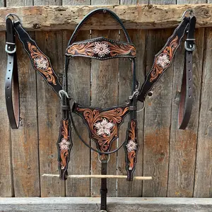 Triple Tone Floral Triangle / Gladiator Browband/ One Ear Breastcollar Tack Set