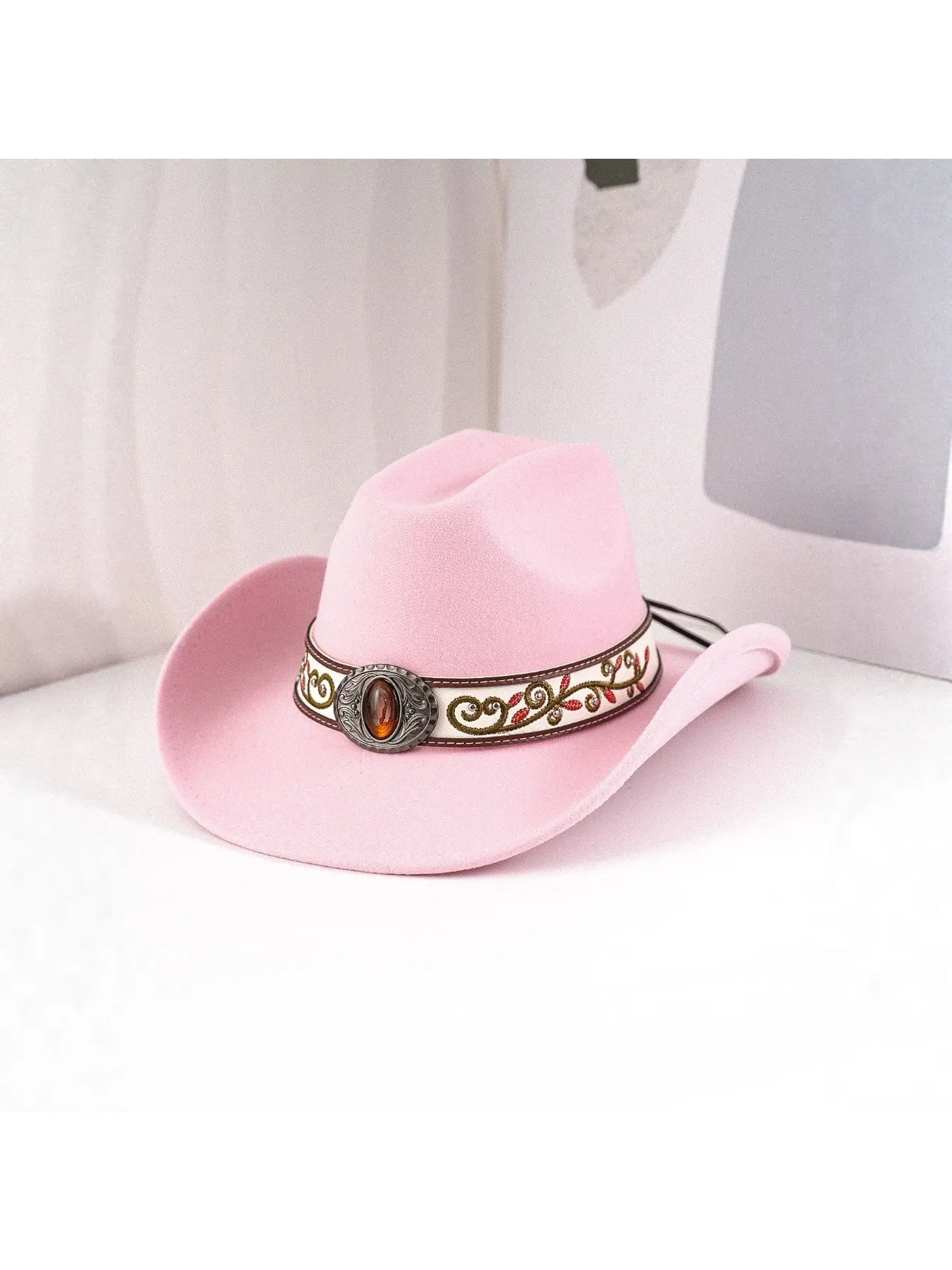Sweet Cool Western Felt Cowboy Hat Retro Amber Embroidered Hat Strap Fashion Sun Hat Valentine's Day Gift Preferred