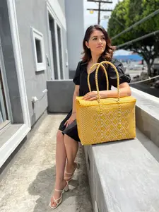Gigi Aesthetic Tote