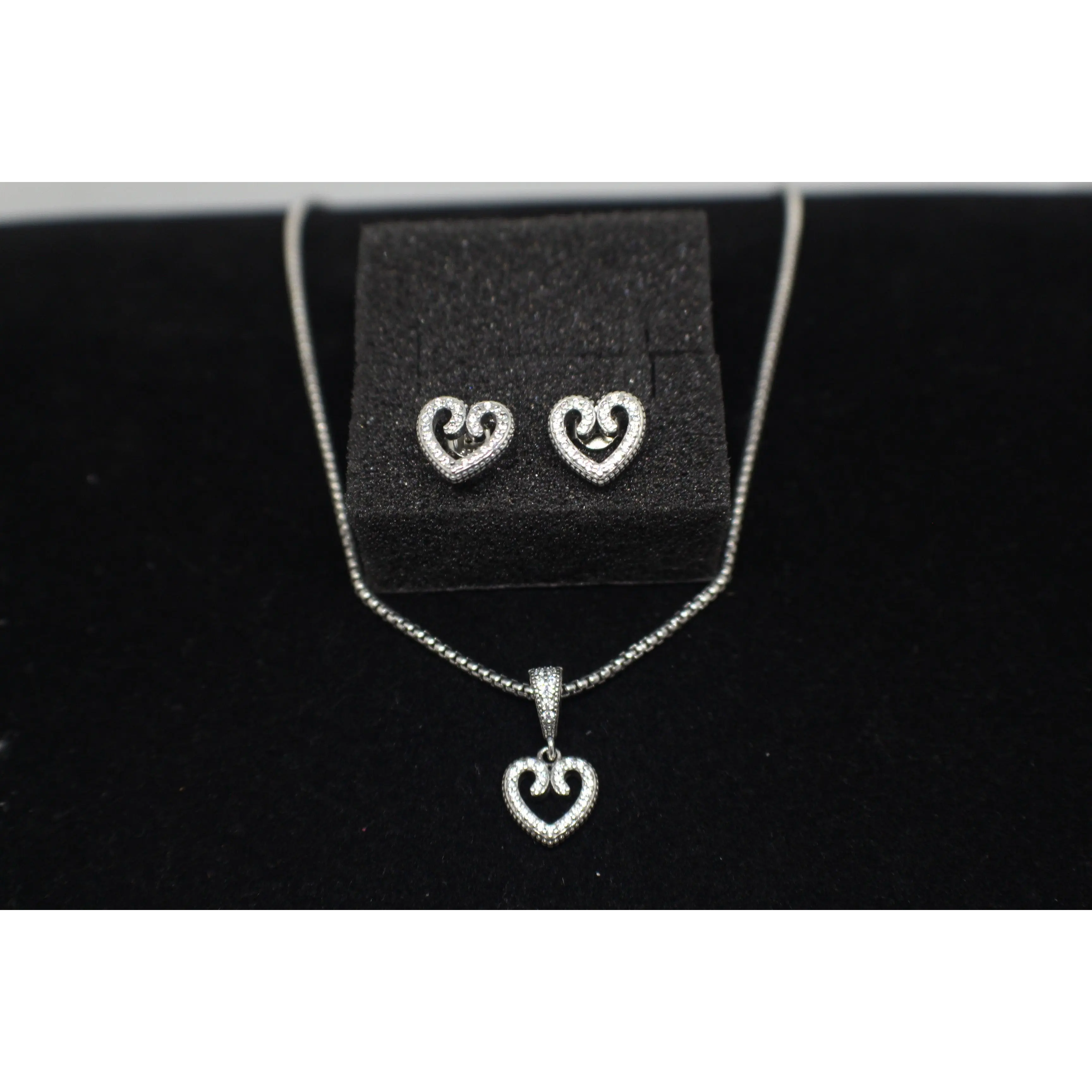 Lovely Heart Set By Realezza