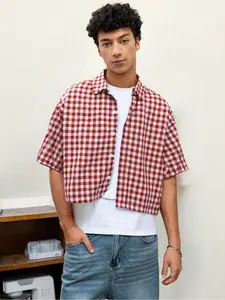 Men's Plaid Short Sleeve Shirt, Casual Fitted Style for Summer, Trendy Everyday Wear, Woven Fabric with Moderate Thickness