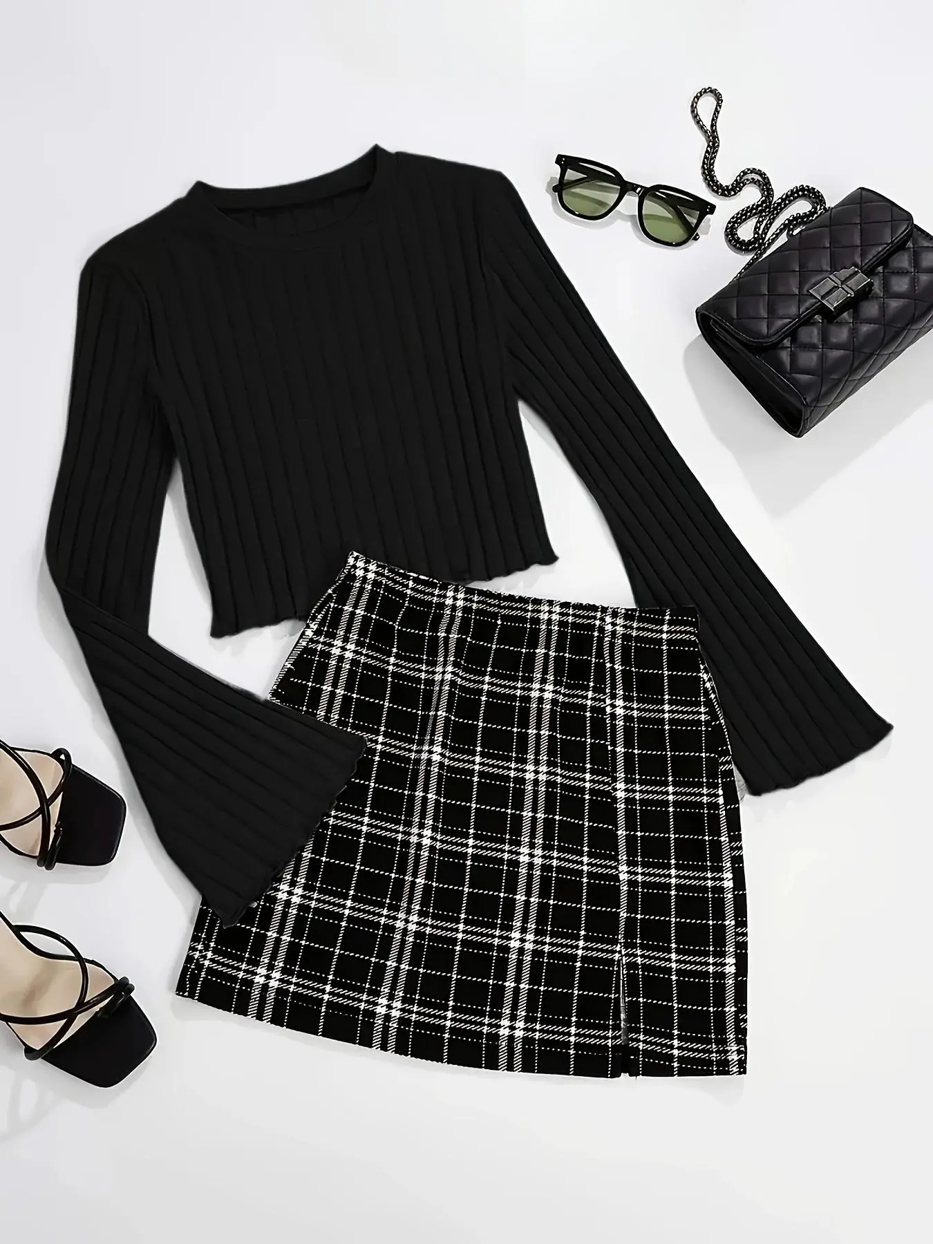 New Sexy Women's Fashion Round Neck Long Sleeve Bell Sleeve Flared Fitted T-Shirt Checkered Plaid Skirt Set, Stylish Casual Outfit Clothes