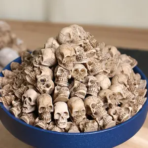 Miniature Skull Decoration, 40pcs/box Mini Skull Ornament, Skull Design, Resin Figurine Statue, DIY Decorative Craft for Home Garden Party Wedding, Collectible Room Decor, Figurine Collectibles, Home Decor