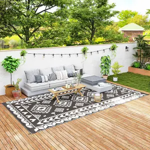 9' x 18' Reversible Outdoor Rug – Black & White Rhombus Patchwork Pattern. Double-Sided – 2 Color Schemes. Waterproof Plastic Straw. Includes Carry Bag. Perfect for RV, Camping or Patio
