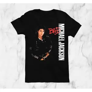 [100% Cotton][Graphic Tee]Michael Jackson BAD Woman Tshirt  Men Tshirt  Michael Jackson Legendary King