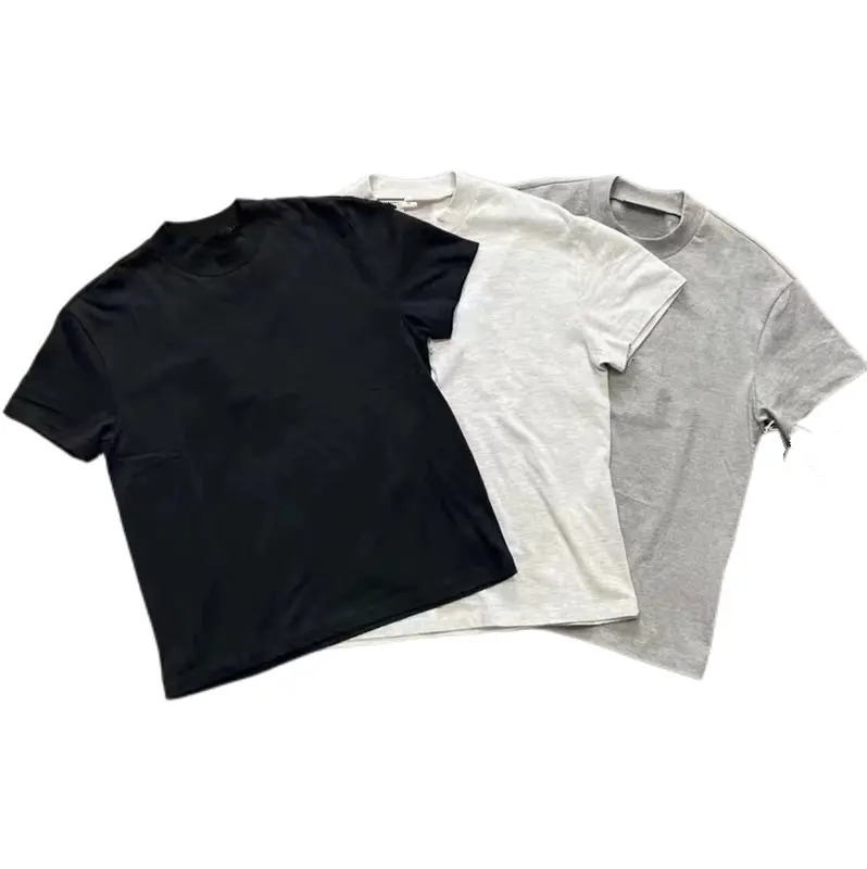 Men's oversized black, white and grey cotton loose round neck T-shirt.Casual sleeveless design,suitablefordailywear, comfortable and well-fitting. Oversized solid color short- sleeved shirt suitable for various occasions. tee