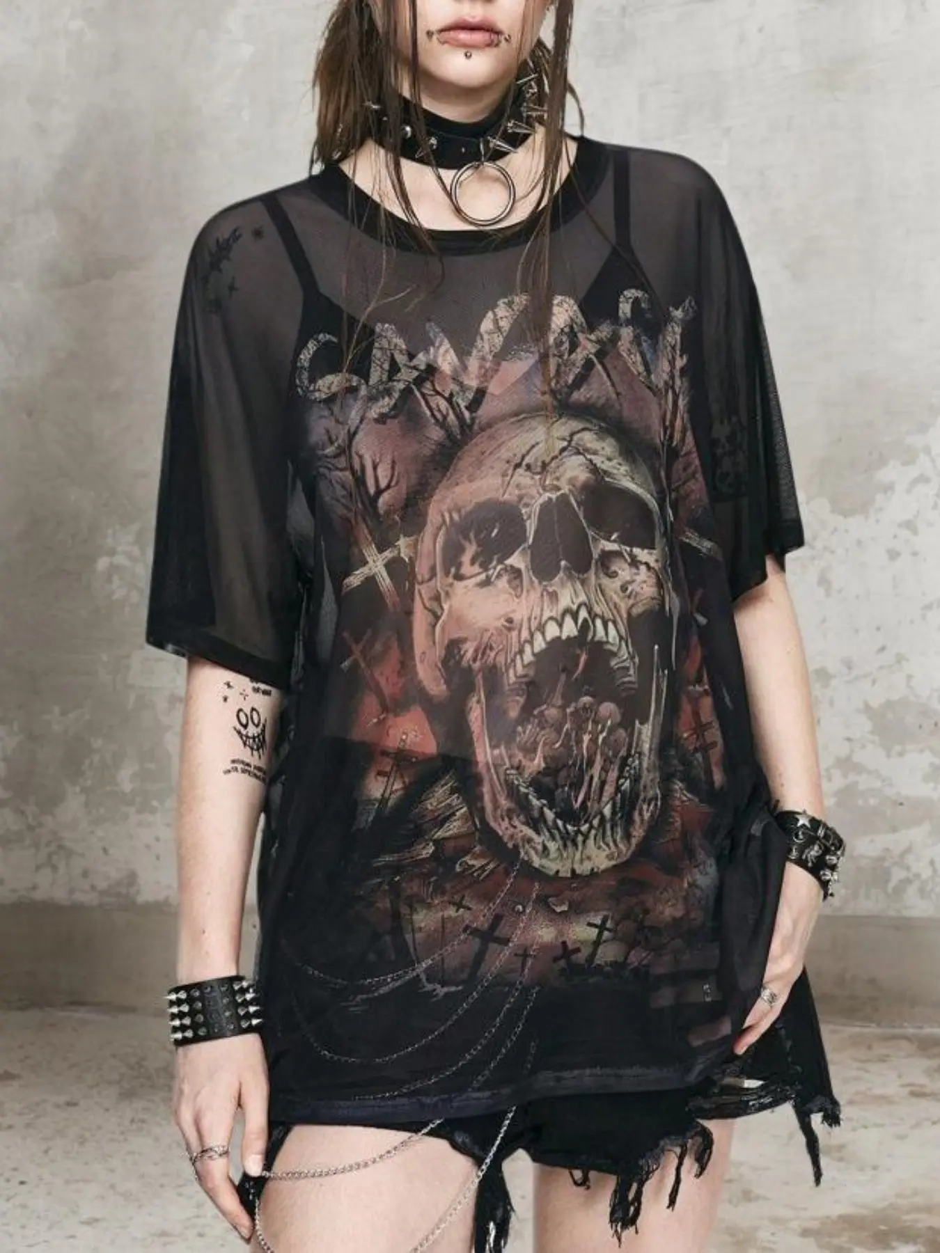 Large Size Oversized Gothic Skull Print Halloween Sheer Mesh T-Shirt, Y2K Punk Rock Casual Loose Fit Baggy Short Sleeve Summer Top, Dark Subculture Streetwear Fashion for Girls