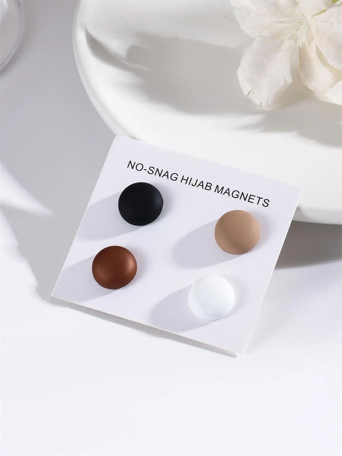 Magnetic Hijab Brooch, Multipurpose Magnetic Hijab Pin, Fashion Accessories for Women & Girls, Trendy All-match & Exquisite Brooch for Birthday Gift,