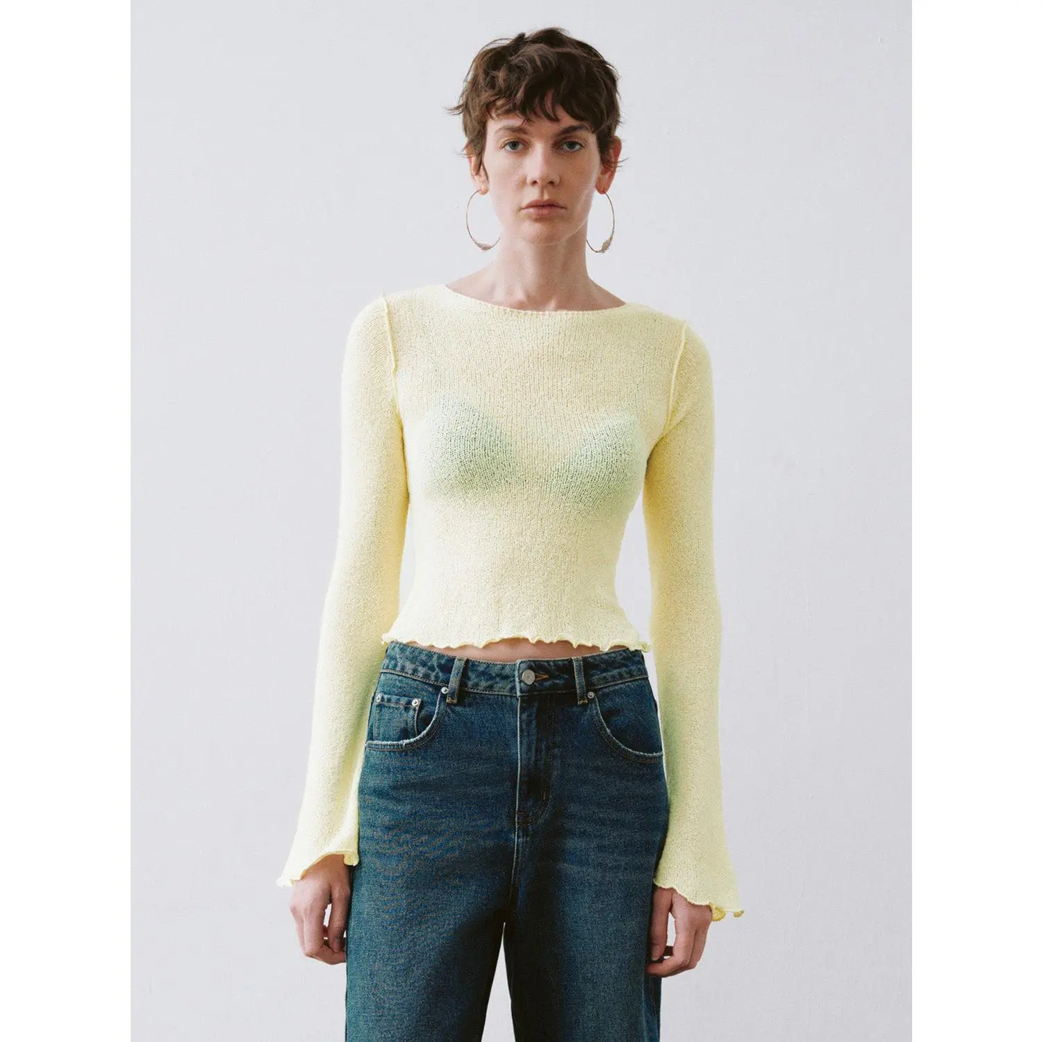URBAN REVIVO Women's Knit T-Shirt, Skinny Fit Top with Wave Trim, Stretchy Polyamide Blend Casual Knitwear, Women's Clothes