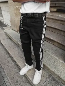 Men's Y2K Hip-Hop Streetwear Black Slim-Fit Denim Jeans with White Stripe Chain Details, Ripped Street Style Jeans for Urban High-End Streetwear Casual Daily Outfits