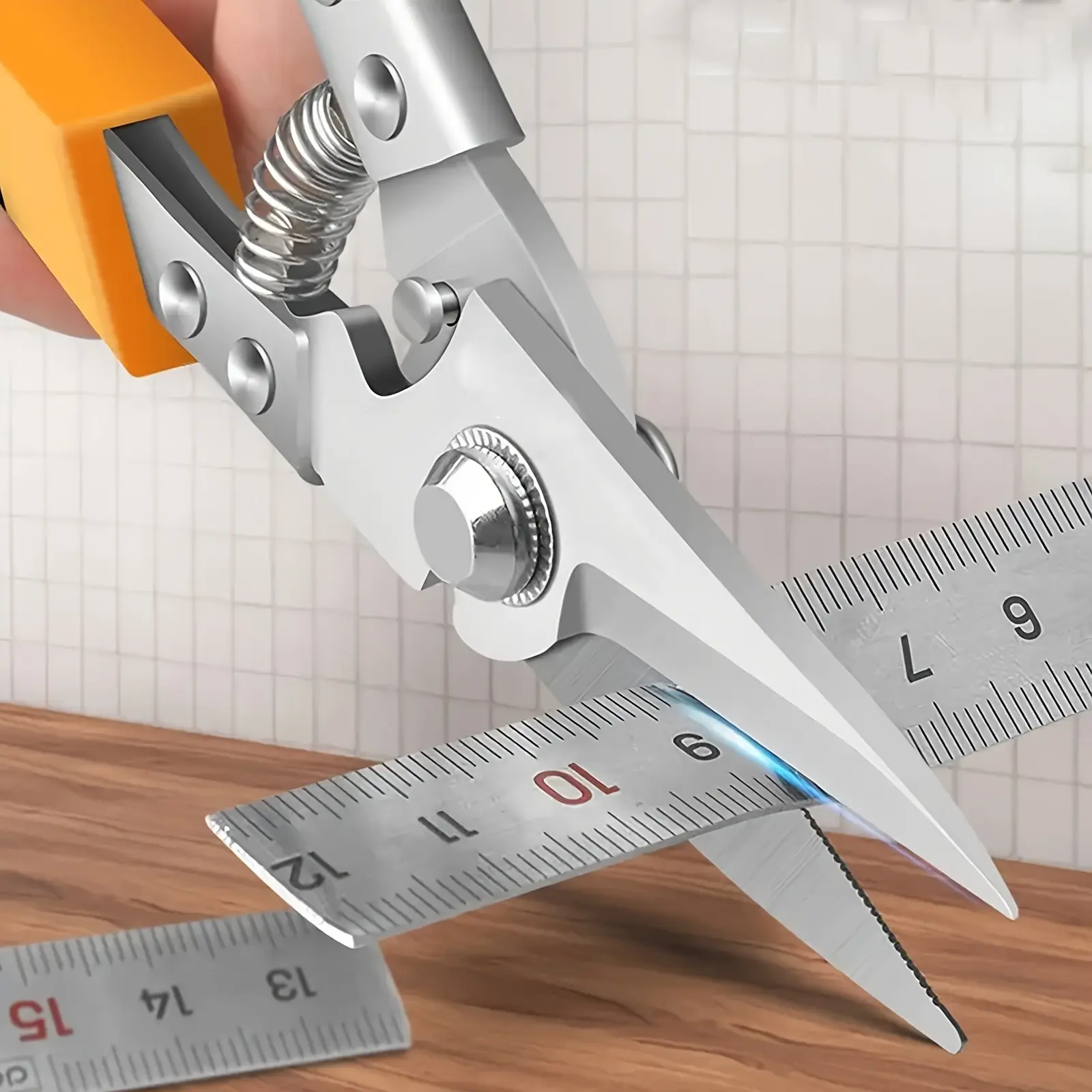Heavy Duty Stainless Steel Tin Snips Industrial Shears for Metal Sheet PVC Pipe Cutting with Sharp Blades Ergonomic Non Slip Handle Precision Cutting Tool for Workshop Construction DIY Metalworking Home Repair Hand Tool Durable summerwins