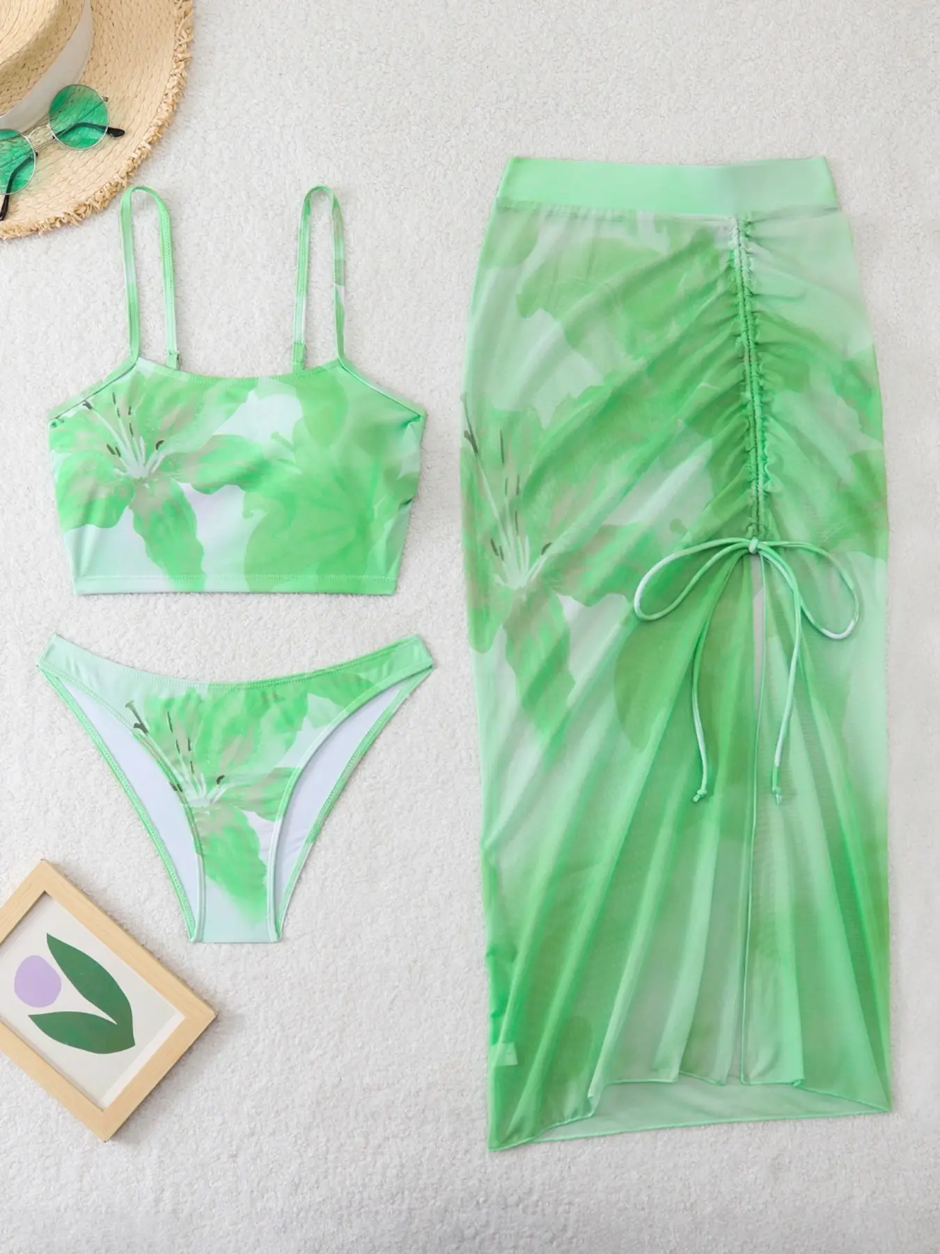 Women's Flat Chest Bikini Set, Three-Piece Floral Print Bikini Swimsuit with Pouch Design, Stylish and Comfortable Beachwear for Summer