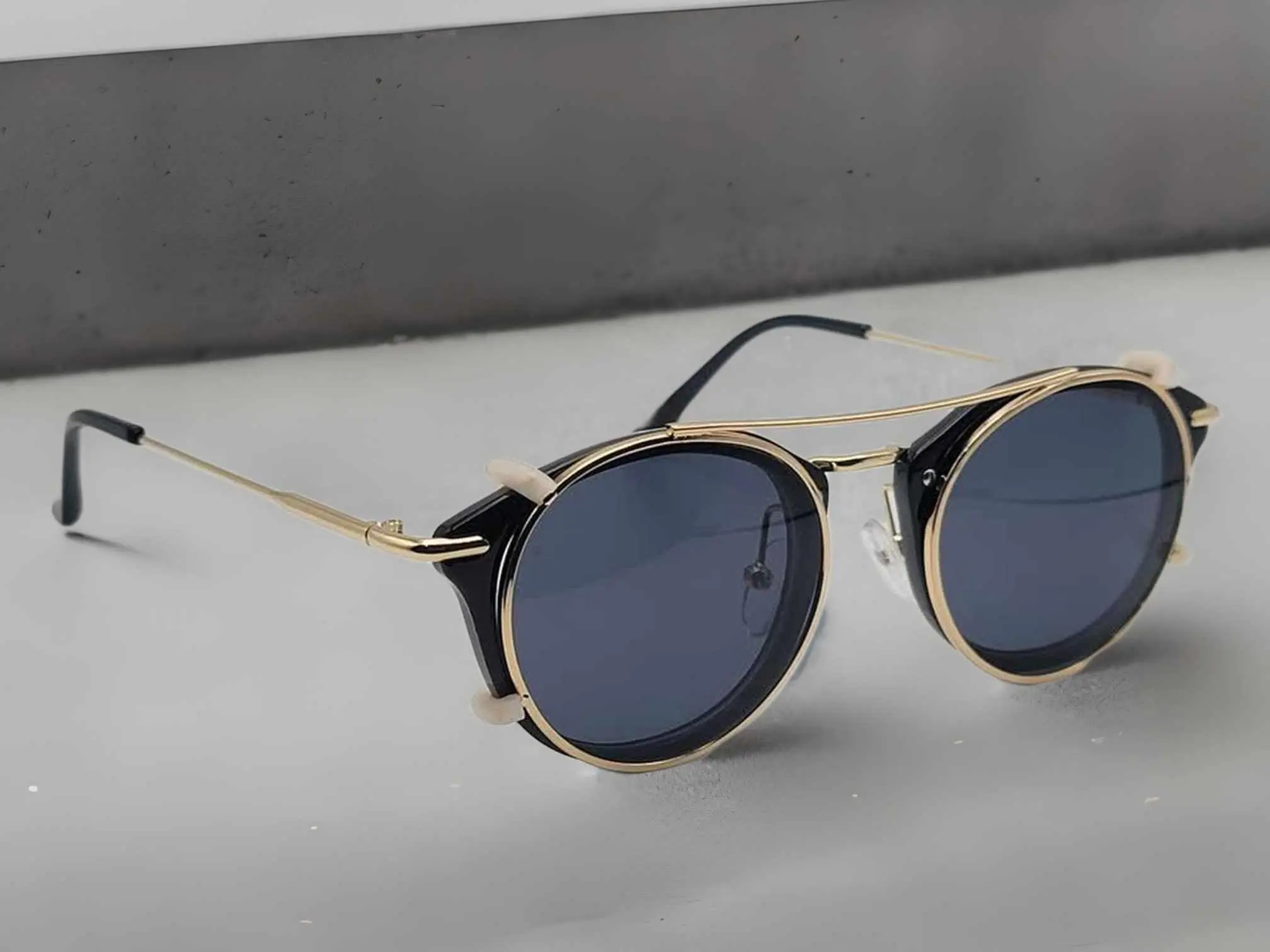 Gold Black Steampunk Goggles Glasses Round Sunglasses Emo Retro Vintage