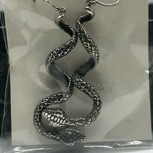 Som’s snake  dangle earrings 925 sterling silver with fish hooks