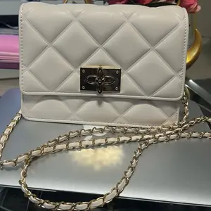 Contemporary Women's PU Leather Handbags for Women - Unique Gift, Party Gift, Suitable for Wedding Parties & Other Occasions